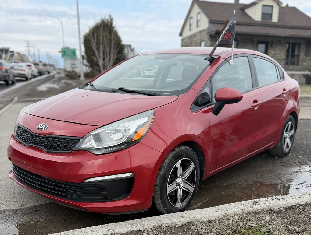 KIA RIO LX 2016